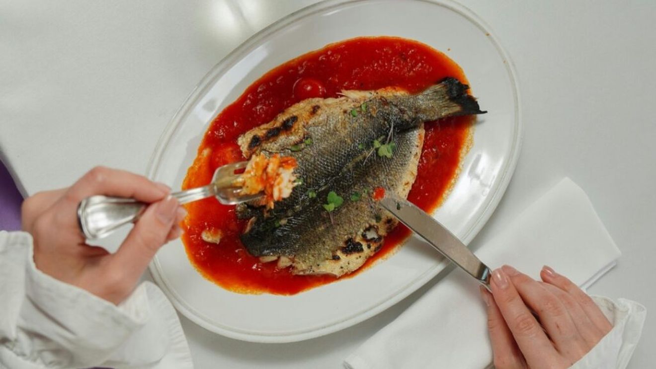 Aliment-ideal: Peștele cu carne albă, sursa de proteine, vitamine și minerale care te ajută să slăbești / Se găsește în orice hipermarket