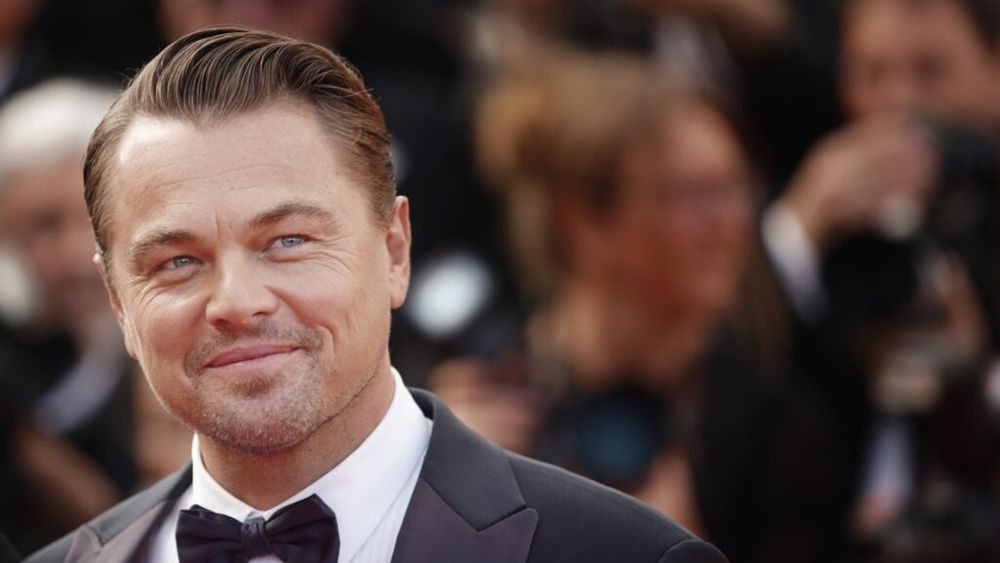 Leonardo DiCaprio și alte celebrități îl plătesc pe acest bărbat din New York cu bani grei pentru a le face rezervări la restaurante exclusiviste