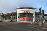 Schwarz, grupul german din spatele Lidl și Kaufland, ar putea cumpăra operațiunile Tesco din Cehia și Slovacia