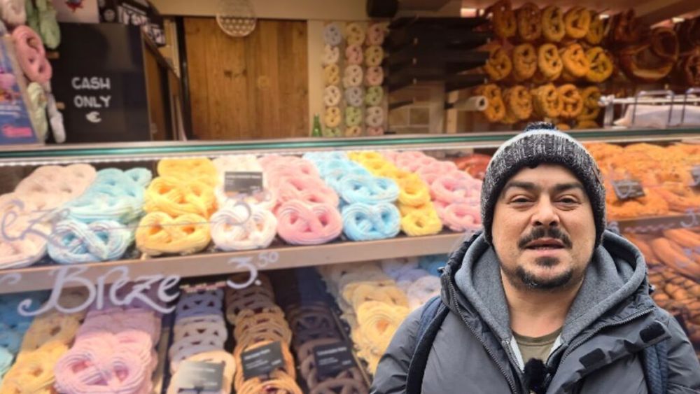 VIDEO | Crăciunul în orașul lui Mozart: De la celebrele bomboane la cârnații extrem de aromați, ce poți găsi în Târgul de Crăciun din Salzburg