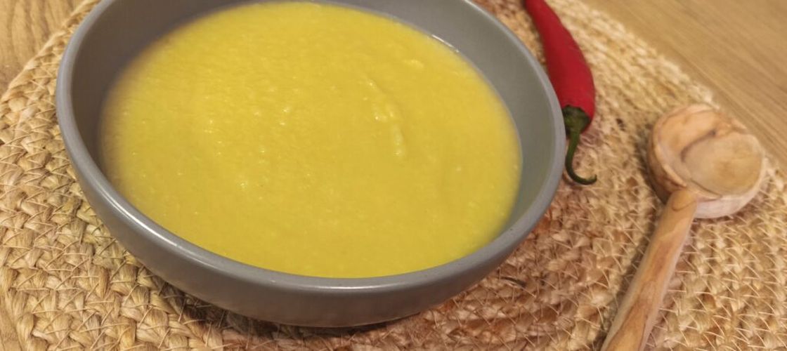 VIDEO FOTO | Groninger Mosterdsoep, supă de muștar olandeză. Baza e de vichyssoise, un preparat clasic franțuzesc