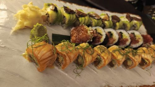 VIDEO | Cum arată cel mai nou restaurant de sushi din București. Ingrediente premium, concept shum și o locație specială