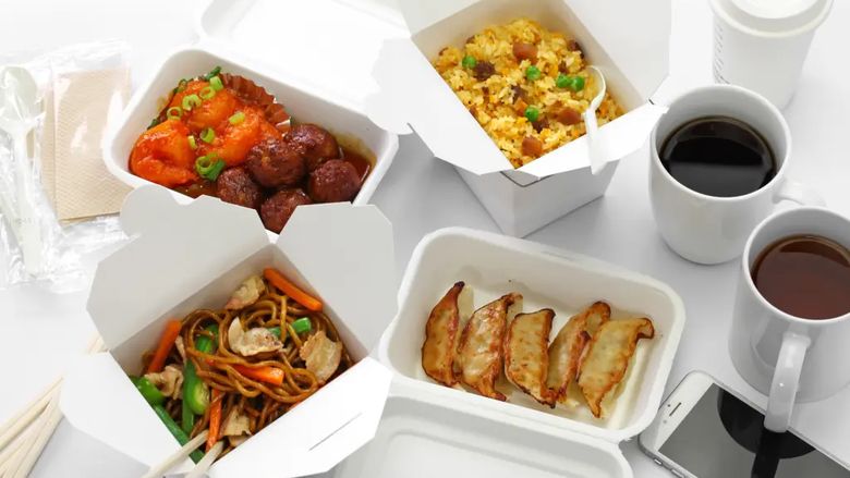 Fără polistiren expandat la livrări, legea propusă în Connecticut care amenință restaurantele care fac furnizează mâncare la domiciliu