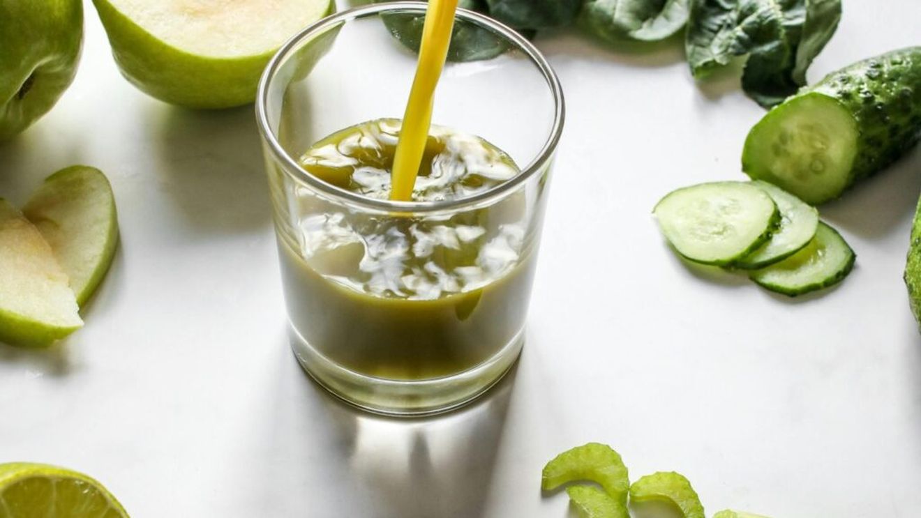 10 modalități de a elimina rapid toxinele din corp / Practic, o alimentație echilibrată și un stil de viață sănătos ajută organismul să se detoxifice singur