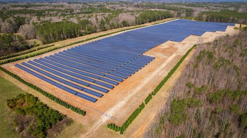 Când mediul rural și fotovoltaicele cad la pace