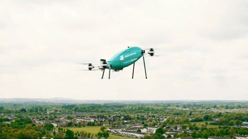 Deliveroo lansează un serviciu de livrare a mâncării cu drone la Dublin, capitala Irlandei
