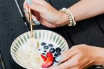 Alimentul numărul 1 pentru scăderea colesterolului. Nutriționiștii spun că are efecte și asupra inimii