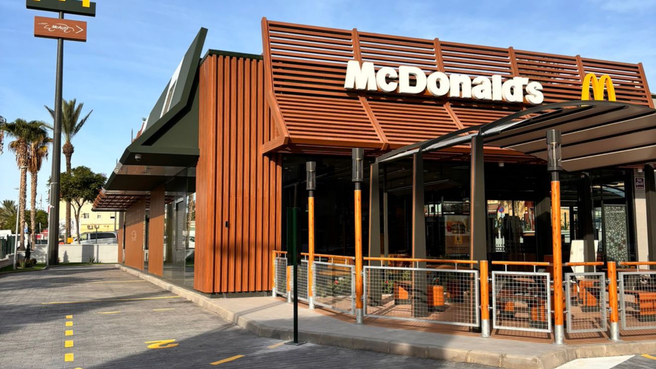McDonald's investește 8,5 miliarde de dolari și schimbă meniul: mai multe proteine și produse noi