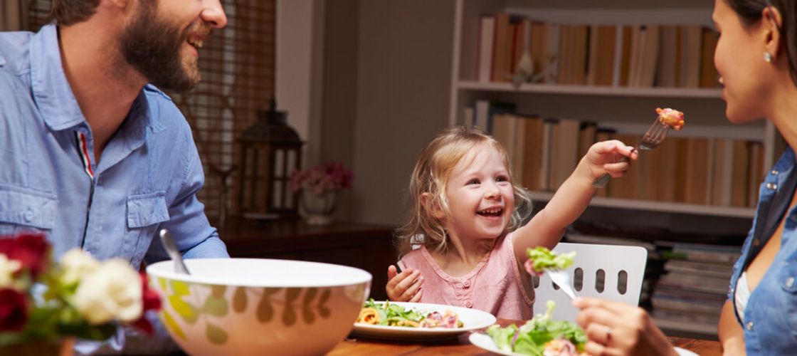 Un obicei simplu legat de alimentație ar putea avea efecte importante asupra stării de bine / Ce arată studii recente făcute de profesorii de la Oxford