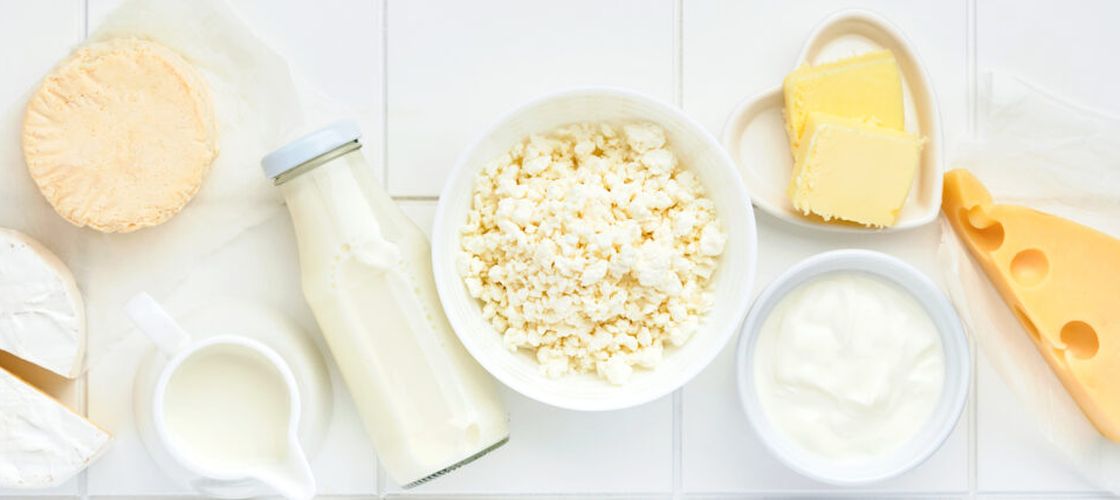 Care este cea mai sănătoasă brânză / Alegerea surprinzătoare a nutriționiștilor și cum să o consumi zilnic fără riscuri