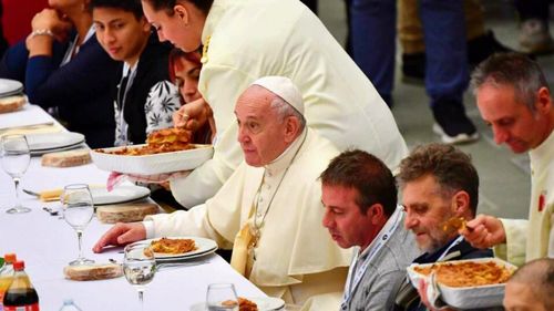 Pentru Papa Francisc, mâncarea era un fel de dar al lui Dumnezeu pentru oameni și un simbol al vieții. „Spune-mi cum mănânci și îți spun ce suflet ai”