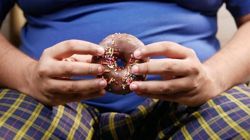 Un studiu recent a identificat o legătură directă între perceperea mirosului alimentelor şi inducerea precoce a senzaţiei de saţietate