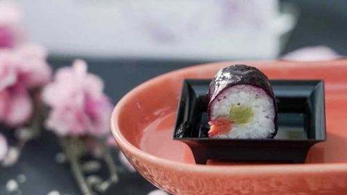 Un „sushi” de cocos și afine va reprezenta România la competiția europeană de inovare alimentară Ecotrophelia Europe