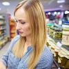 Etichetele produselor alimentare îți pot influența sănătatea mai mult decât crezi / Cum ajung culorile și reclamele să schimbe ceea ce mănânci