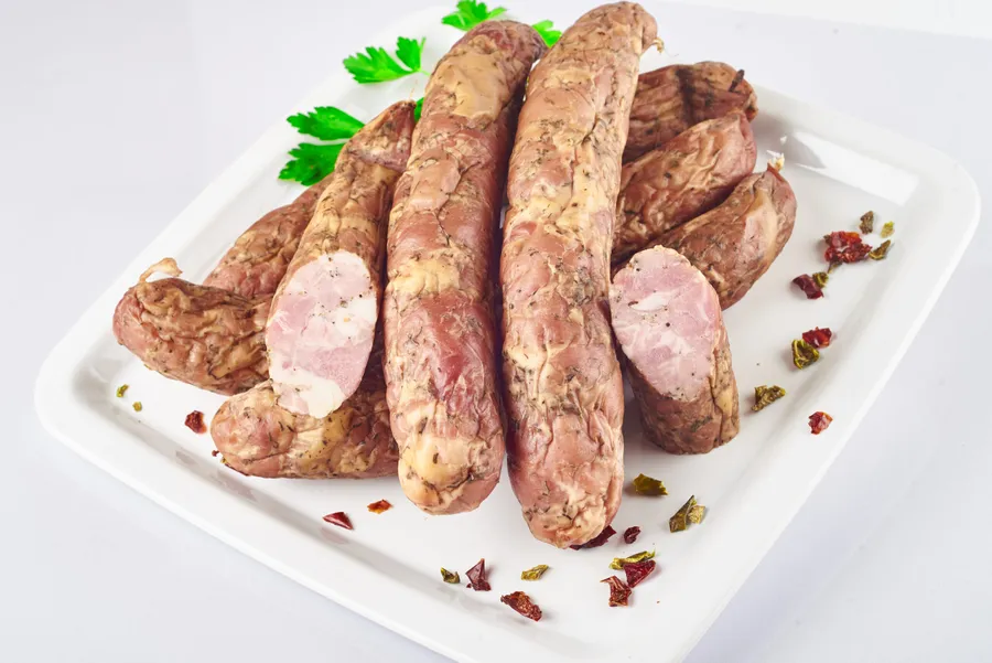 Cârnați din Topor din Vâlcea produși de Ca Altădată
