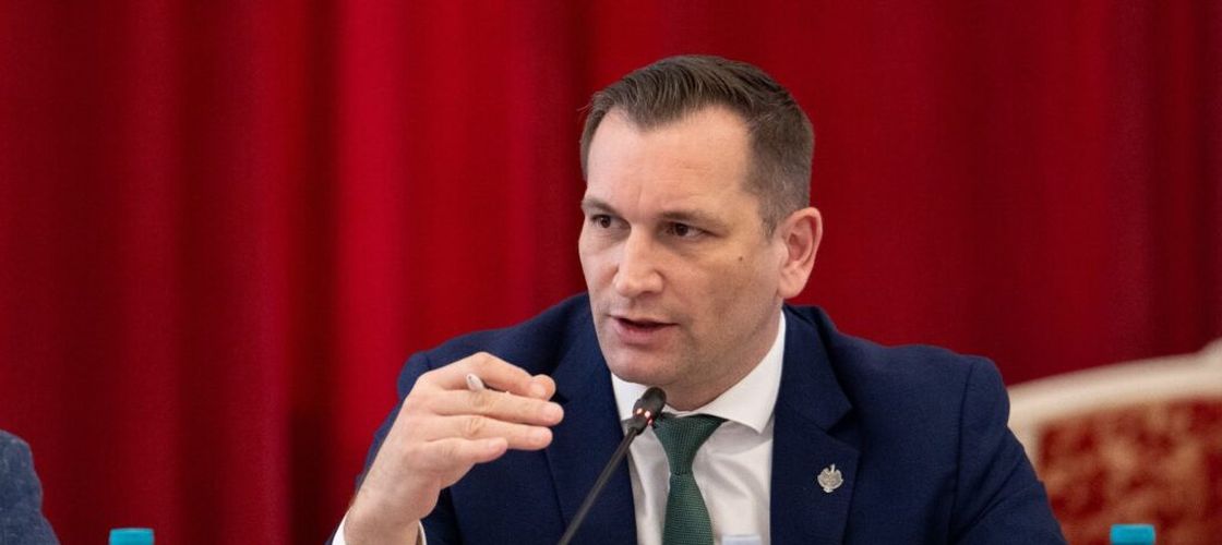 VIDEO | Președintele Comisiei pentru agricultură din Senat, Sebastian Cernic: Agricultura trebuie tratată ca o chestiune de siguranță națională. Fermierul nu este un simplu agent economic, ci un garant al stabilității naționale