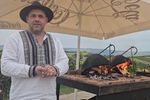 VIDEO | Ce sunt palanețele, turtele coapte la țest cu brânză, varză sau cartofi / Sebastian Câmpean, brutar artizan: „Sunt sufletul nostru!”
