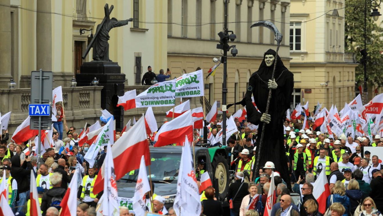 Manifestaţie a agricultorilor polonezi împotriva Pactului Verde european / Ei se plâng că „Geen Deal” le falimentează afacerile