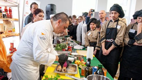 Număr record de elevi înscriși la ediția din acest an a Academiei Junilor Bucătari (P)