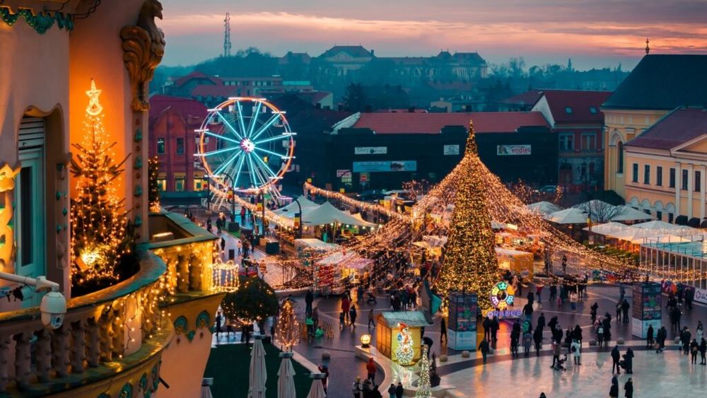 Bunătăți locale, într-o zonă destinată pasionaților de gastronomie, la Târgul de Crăciun din Oradea