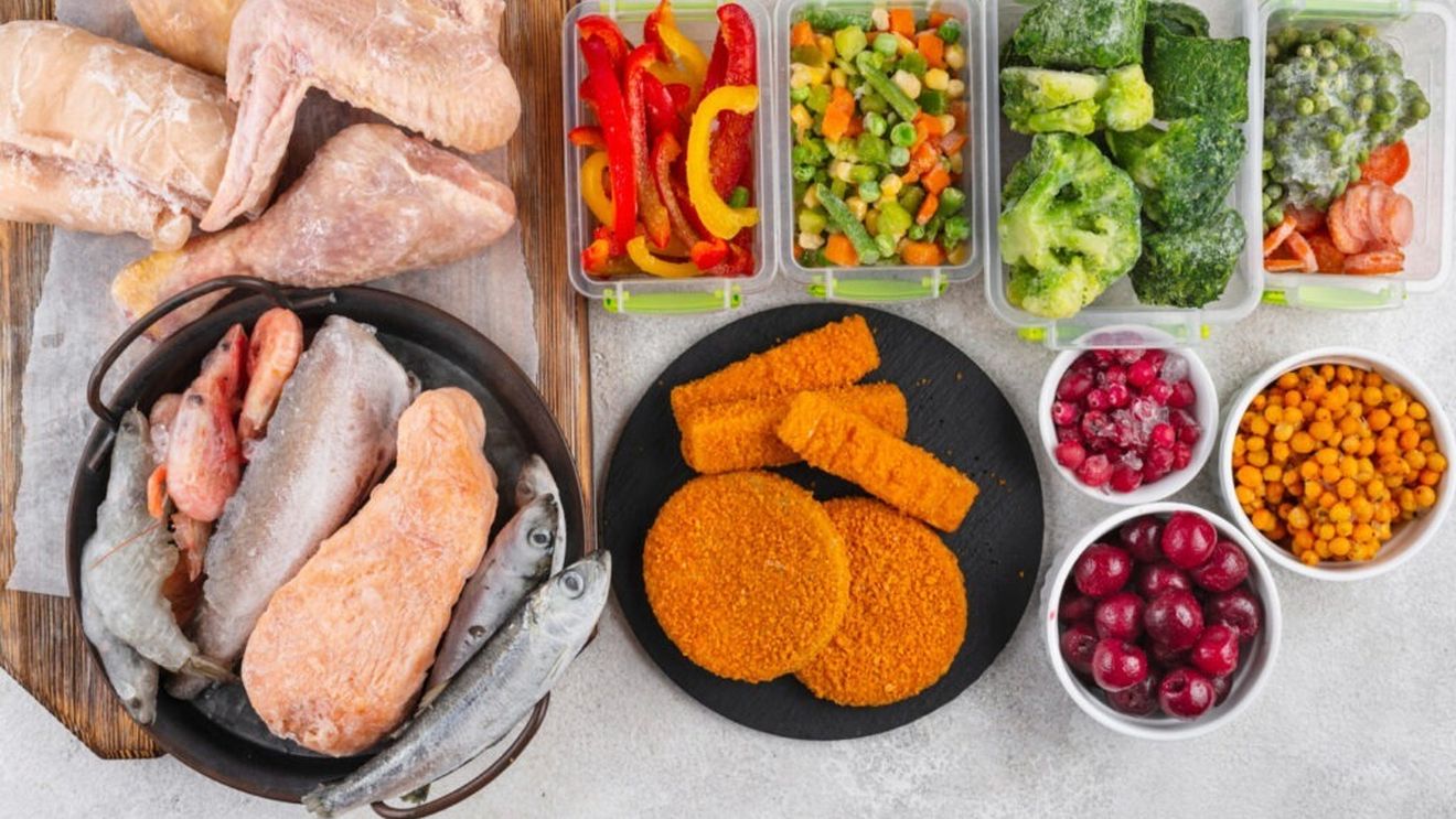 Alimentele ultraprocesate sau procesate/Care este diferența dintre ele și care sunt mai dăunătoare pentru sănătate, conform nutriționiștilor