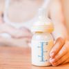 Laptele matern al mamelor vegane poate avea lipsuri esențiale / Specialiștii dezvăluie ce nutrienți critici pentru dezvoltarea bebelușului pot lipsi
