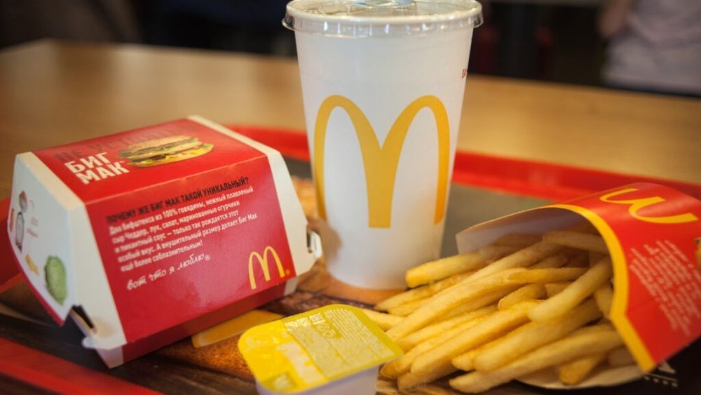 „Meniul anti-migrenă” de la McDonald’s / Medicii explică de ce funcționează pentru unii această combinația devenită virală