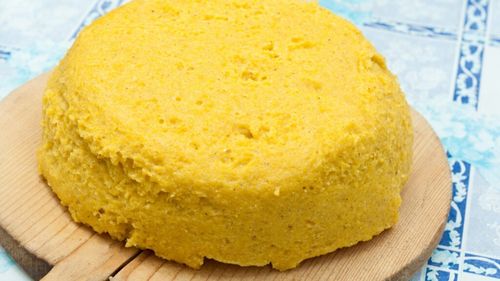 Mămăligă versus polenta, viziunea unui ceh care ne-a vizitat în 1856 / Războiul culinar fără câștigător