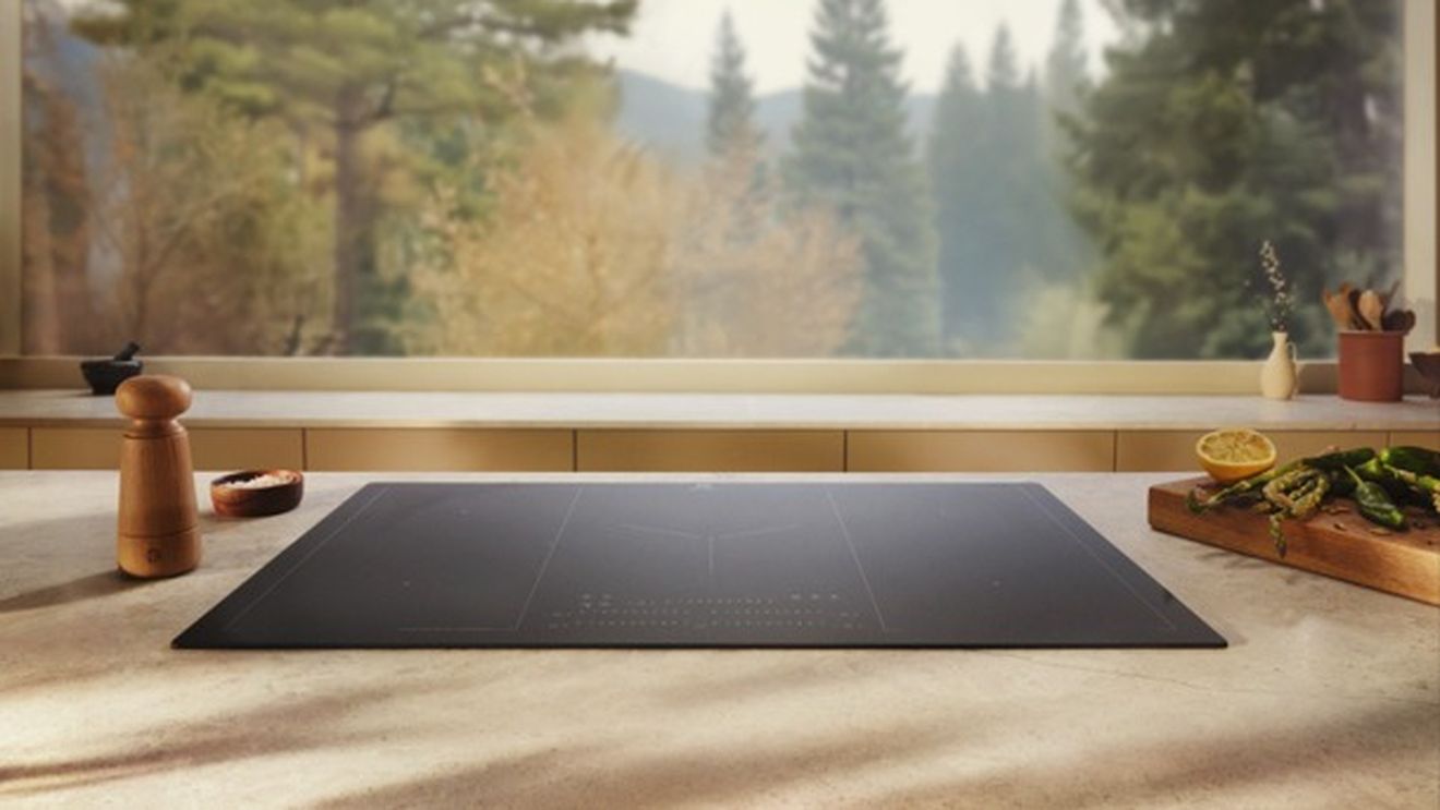 FOTO | Design scandinav și tehnologie inteligentă: o nouă generație de plite cu suprafață ultra-rezistentă ajunge pe piața din România