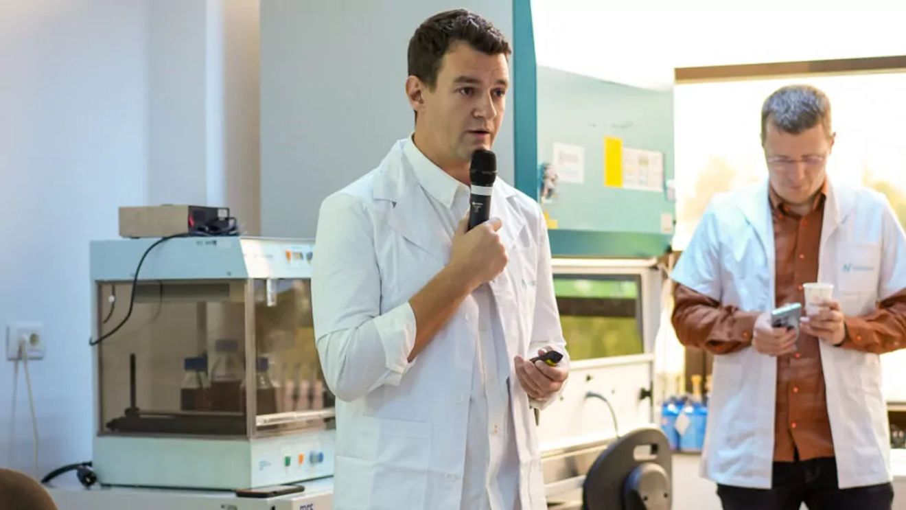 Cum vede mediul de afaceri programul de guvernare. Vlad Popescu, Norofert: Creșterile de taxe vor duce unele operațiuni în zona gri