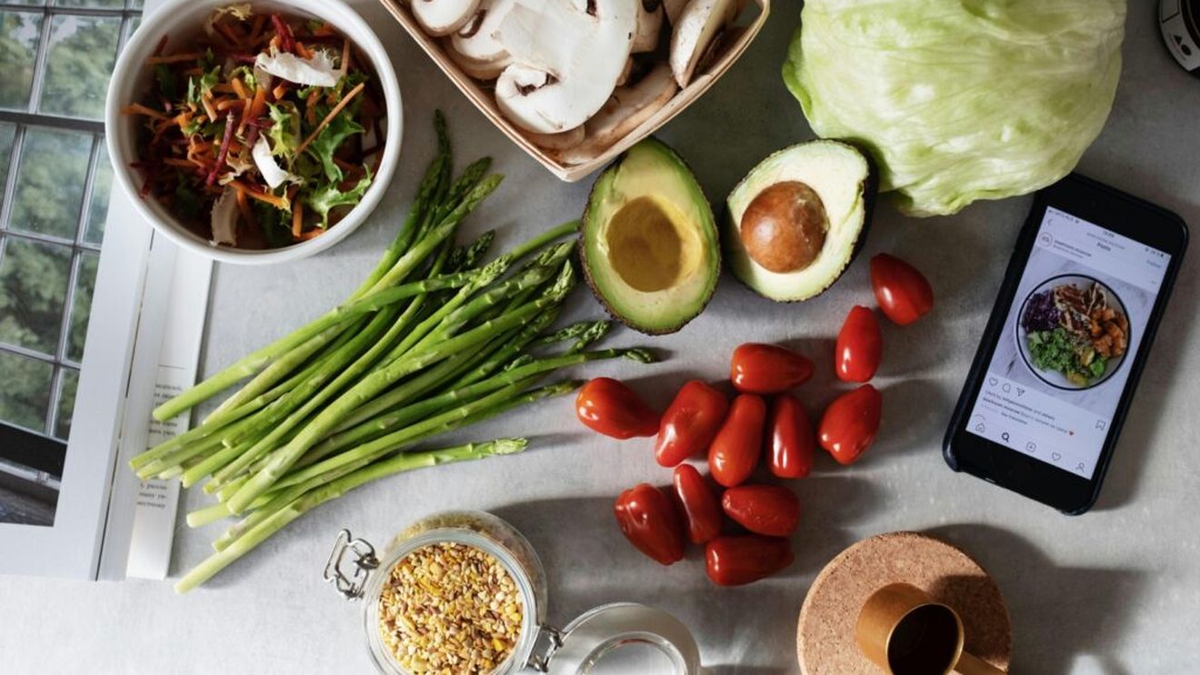 Un dietetician explică, în 4 pași simpli, cum se numără macronutrienții / Aceștia sunt carbohidrați, grăsimi și proteine, iar monitorizarea lor te ajută să slăbești