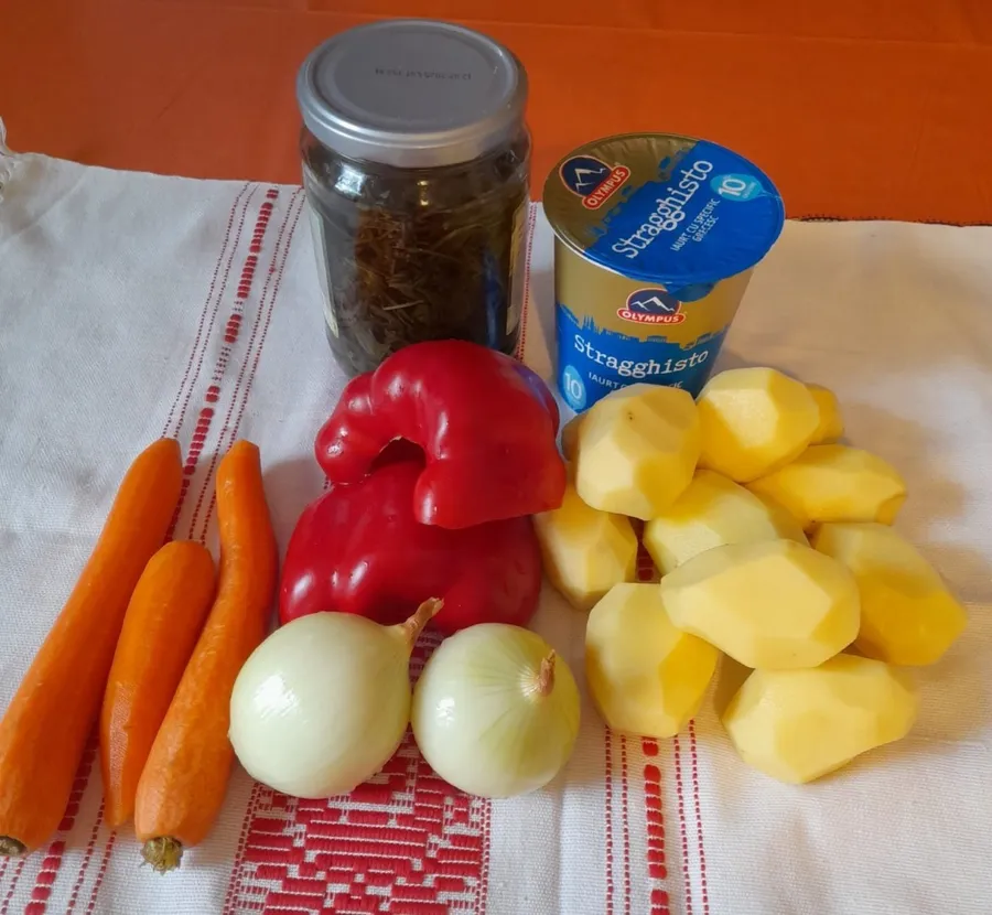 retetele bunicii, ciorba cu tarhon, ciorba, retete