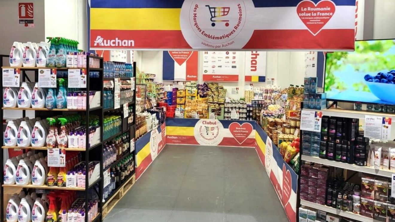 Produse de la 45 de mărci românești sunt expuse și oferite în acest weekend într-un hipermarket din Paris