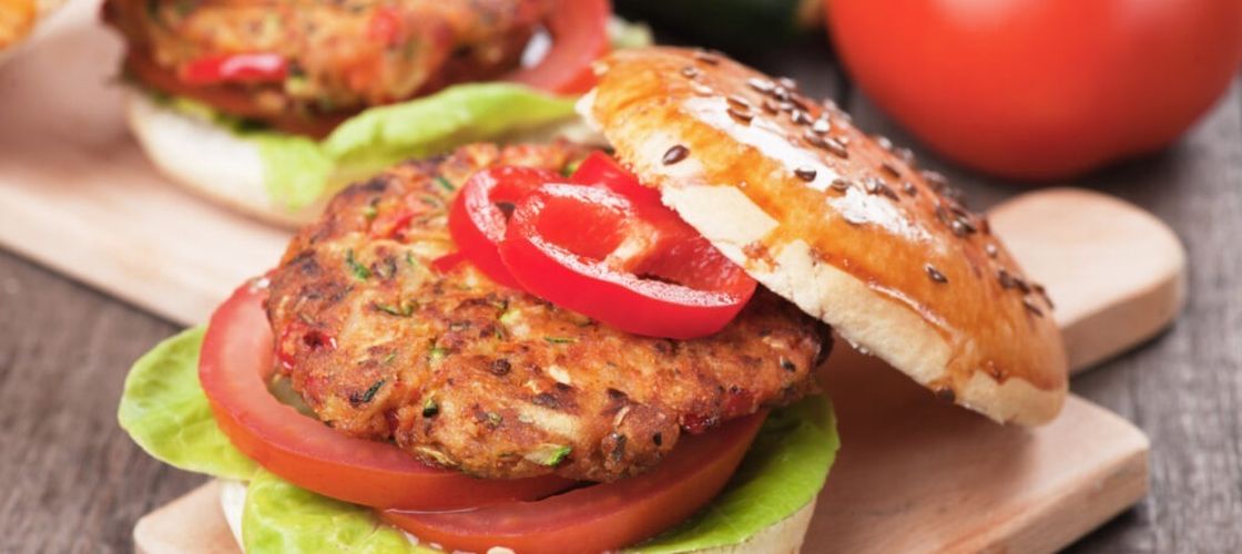 Ce au descoperit cercetătorii în produsele vegetale care înlocuiesc carnea și lactatele. Micotoxine detectate în toate probele analizate
