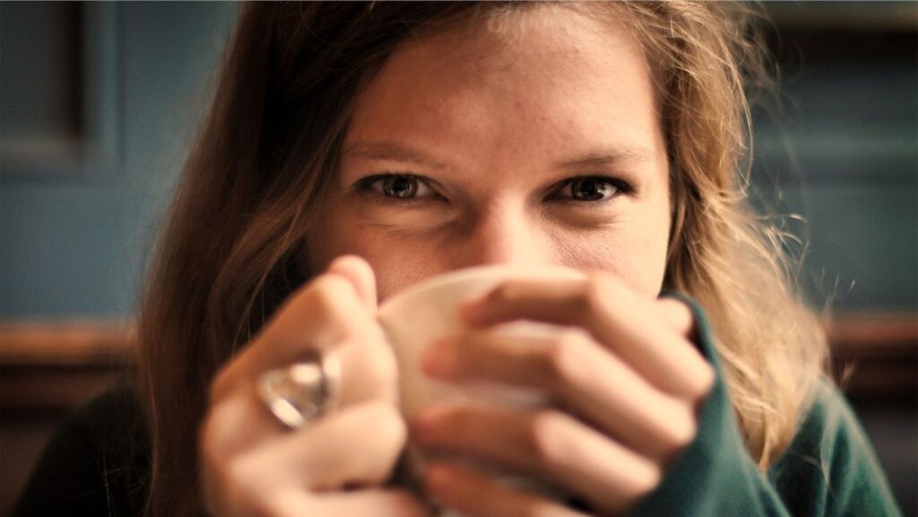 Ceai pentru imunitate, pe cât de simplu de preparat, pe atât de eficient și gustos/ Îl puteți consuma în loc de cafea la micul dejun sau oricând pe parcursul zilei