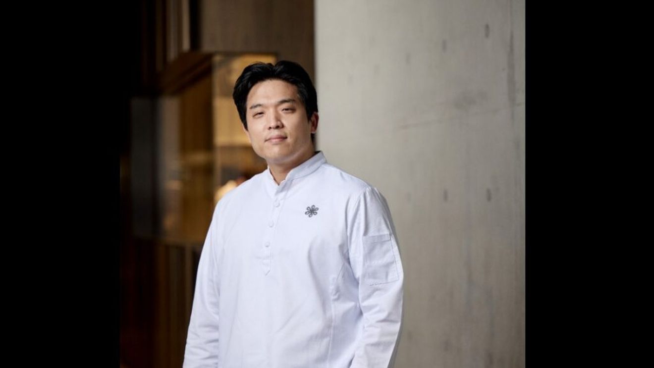 New York Times: Cine este singurul chef din Seul care deține 3 stele Michelin / „Nu-mi place să pun lucruri inutile pe farfurie doar pentru aspect” / „O masă coreeană fără orez este ca un hamburger fără chiflă”