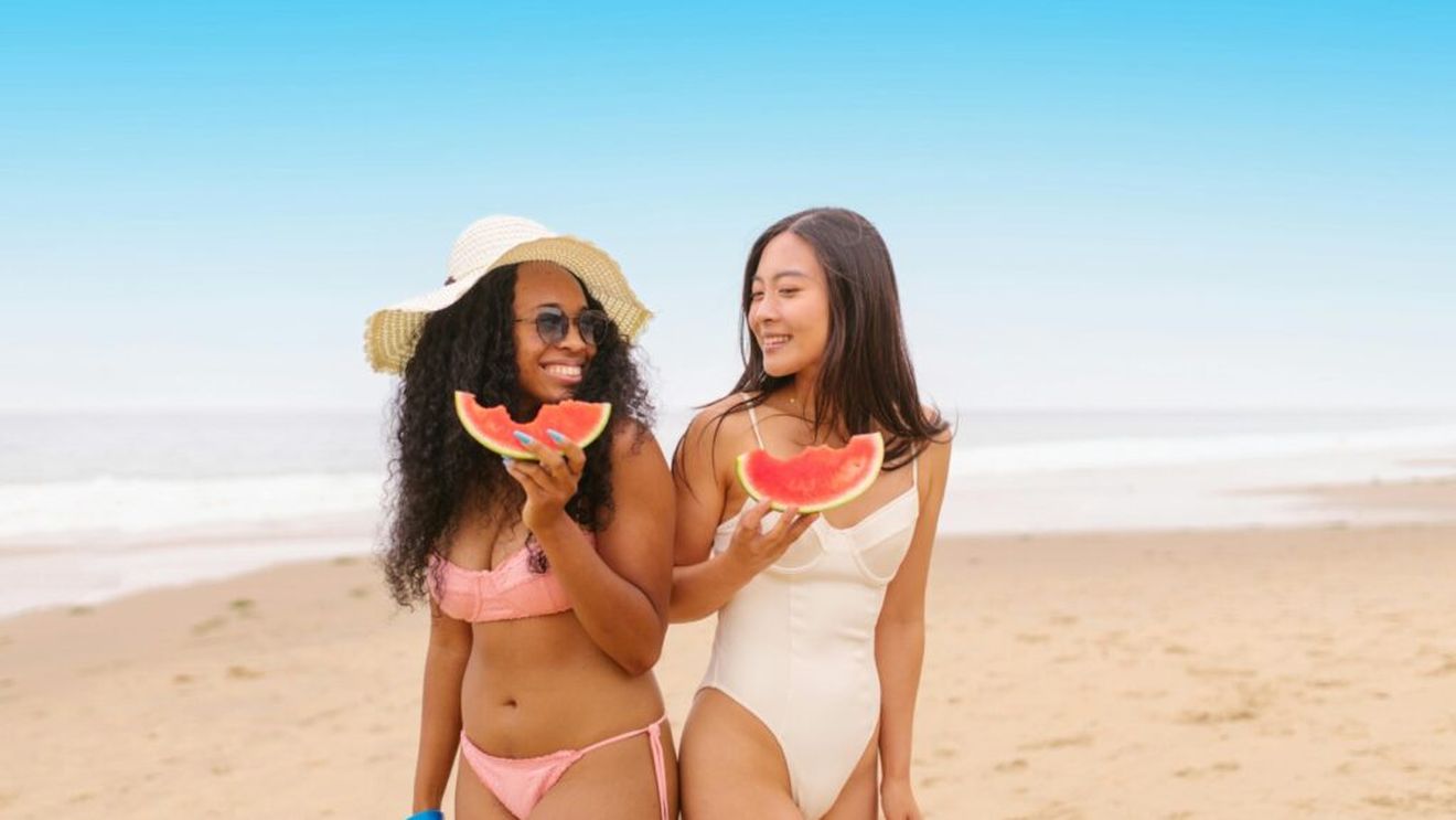 Modalități de a cheltui mai puțini bani pe mâncare atunci când călătorești