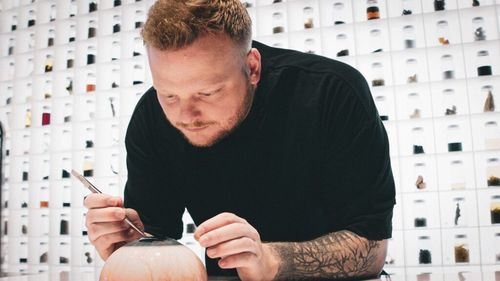 Chef Rasmus Munk, de la restaurantul danez Alchimist, pentru a doua oară cel mai bun chef din lume la 'The Best Chef Awards 2025'