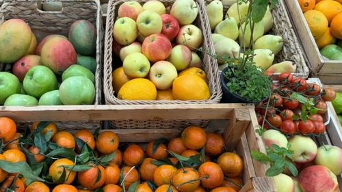 Rata anuală a inflaţiei în luna noiembrie a crescut la 5,1%/ Cel mai mult s-au scumpit fructele proaspete şi margarina