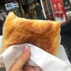 Cât costă celebra merdenea din Piața Amzei. E la jumătate de preț față de croissantul de la La Mița Biciclista