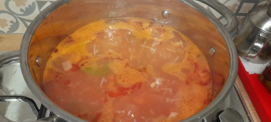 ciorba cu aripi de pui