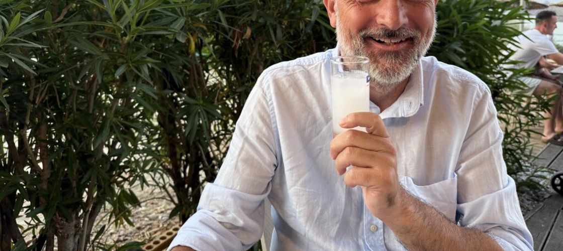 VIDEO | Connaisseur fără ifose (Ep. 84): Focul grecesc: ouzo & tsipouro