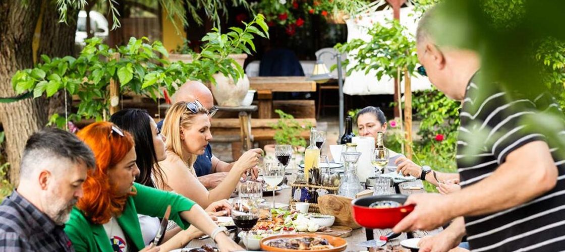 FOTO | Mese de trei ore, produse din gospodărie și rețete locale: modelul pe care Banatul îl propune pentru titlul de Regiune Gastronomică Europeană