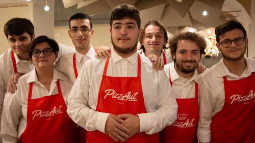 Când bucătăria înseamnă viață. Pizzerii unde lucrează aproape exclusiv persoane cu autism