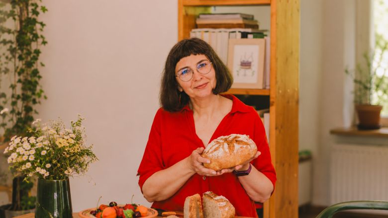 FOTO-VIDEO | Atelierele de educație gastronomică pentru copii, forma de educație practică pe care mulți părinți o ignoră / Dana Burlacu Vistiernicu, food blogger și trainer culinar din Iași: „Copiii care gătesc sunt întotdeauna mai curioși și mai deschiși către gusturi noi”