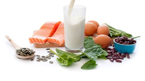 Cum să-ți crești aportul de proteine în mod sănătos / Alimentele care te vor ajuta să faci masă musculară și te vor energiza