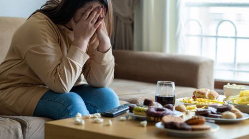 Obezitatea copiilor ar putea fi influențată de stresul părinților / Obezitatea infantilă continuă să crească la nivel global, iar numărul copiilor supraponderali ar putea ajunge la 228 de milioane până în 2040