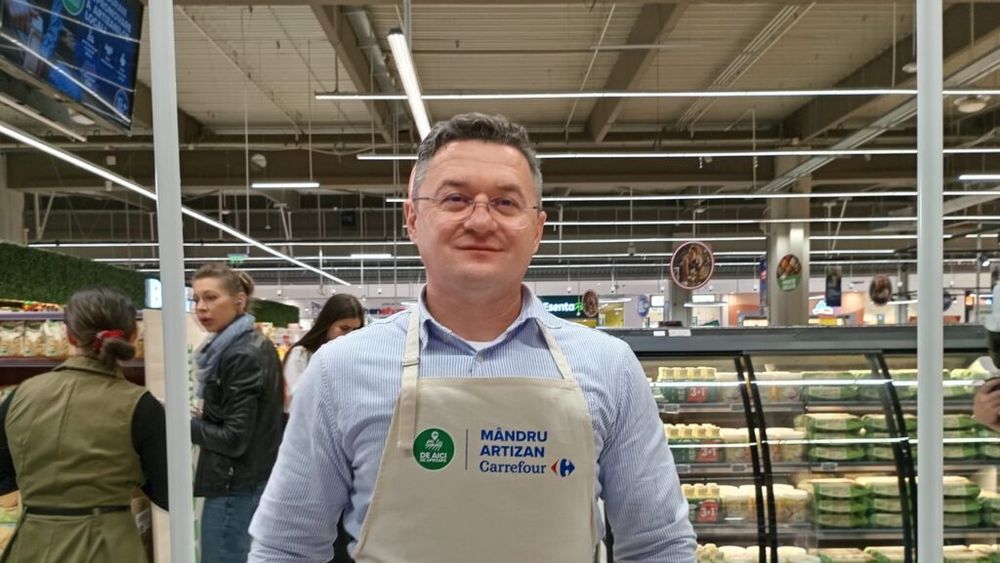 Cât de afectată este piața produselor premium / Ion Alin Neamțu, fermier și producător de Mangalița: `Suntem fără bani. Dacă nu intervine statul, multe ferme vor falimenta. Ca să poți să menții o fermă de porci de Mangalița, investițiile sunt de sute de mii de euro”