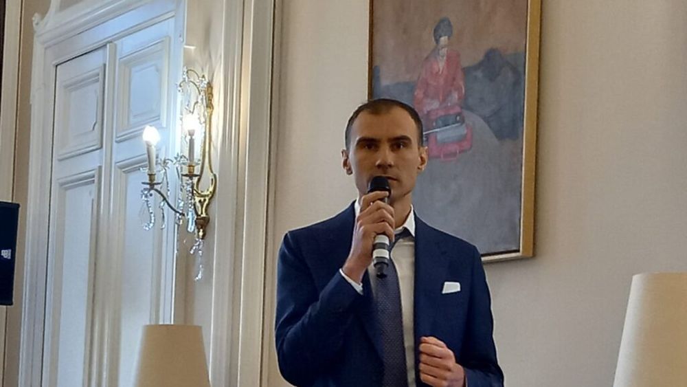 Recomandările lui Dragoș Luscan, nutriționistul Simonei Halep și al lui David Popovici: ”Dacă vă zic acum cuvântul ”cireșe de mai”, deja procesul de digestie începe acum, în momentul acesta. Creierul nostru deja pregătește enzimele pentru a digera acele cireșe pe care le vom mânca în luna mai”