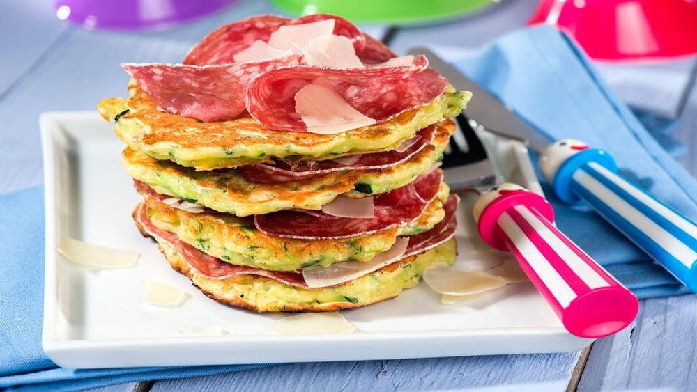 Pancakes cu legume, pentru cină sau pentru mâncare la pachet / O excelentă idee de a recicla legumele deja gătite rămase prin frigider
